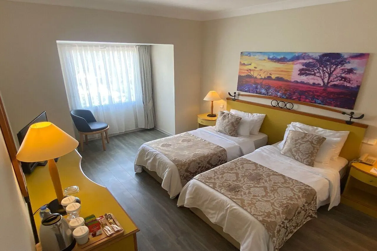 Roseira Beach Resort Gulluk