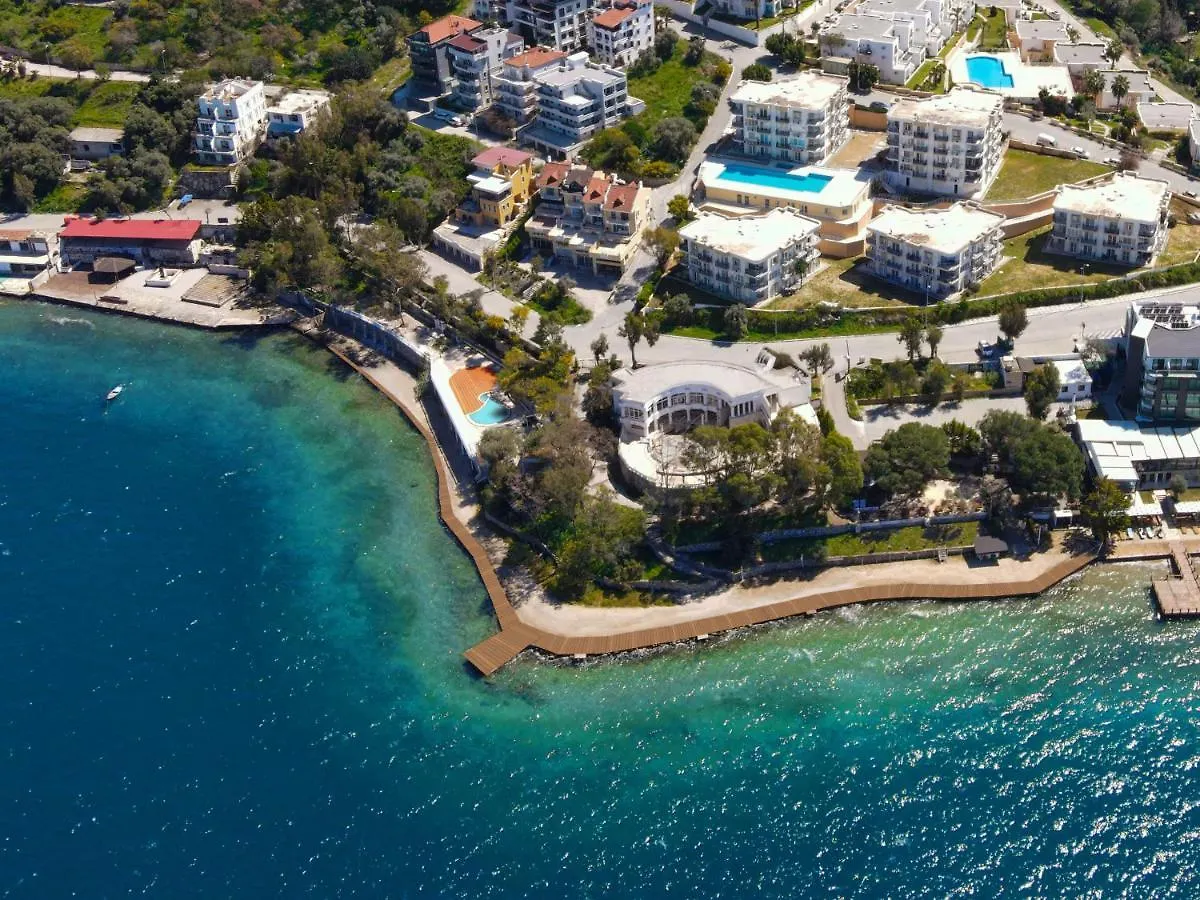 Roseira Beach Resort Gulluk 4*,