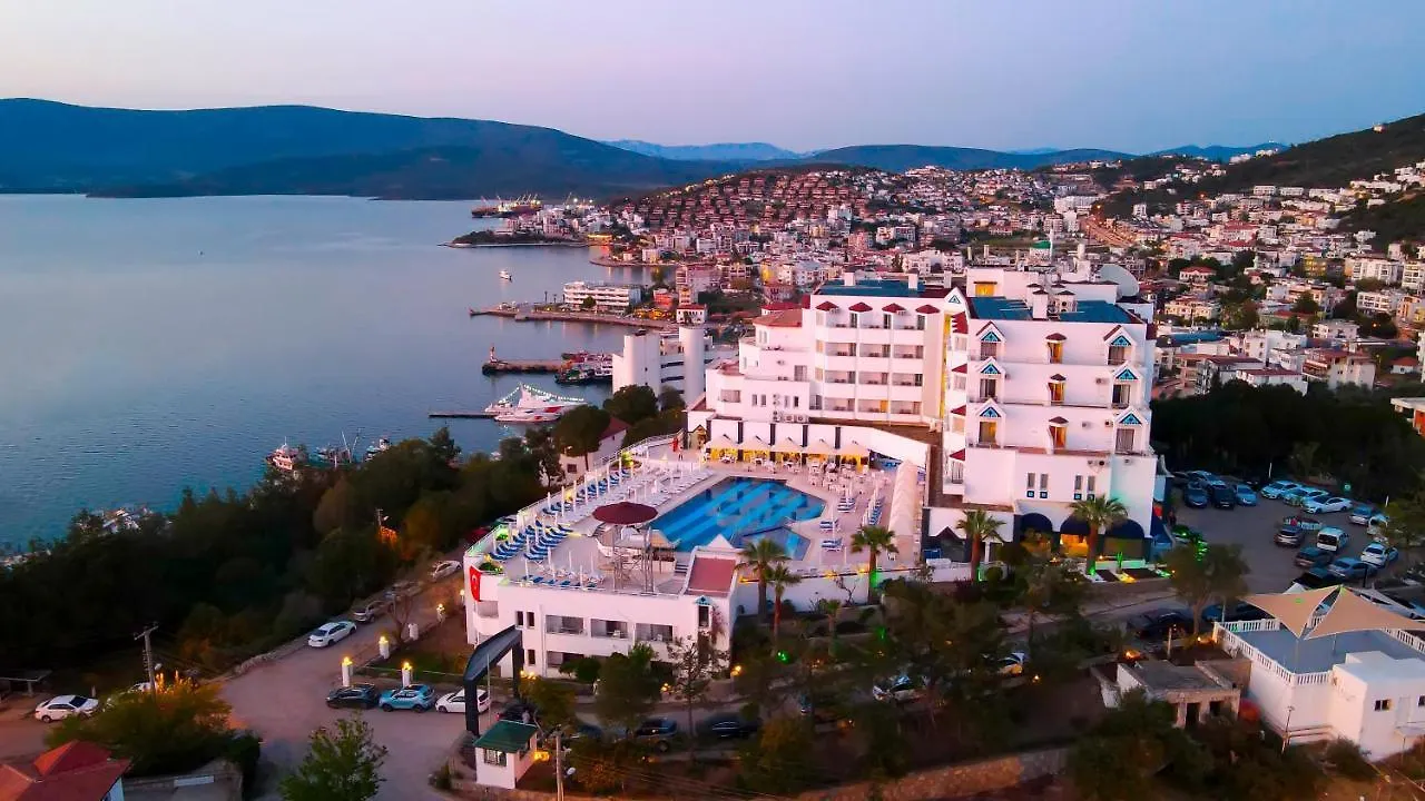 Roseira Beach Resort Gulluk Hotel