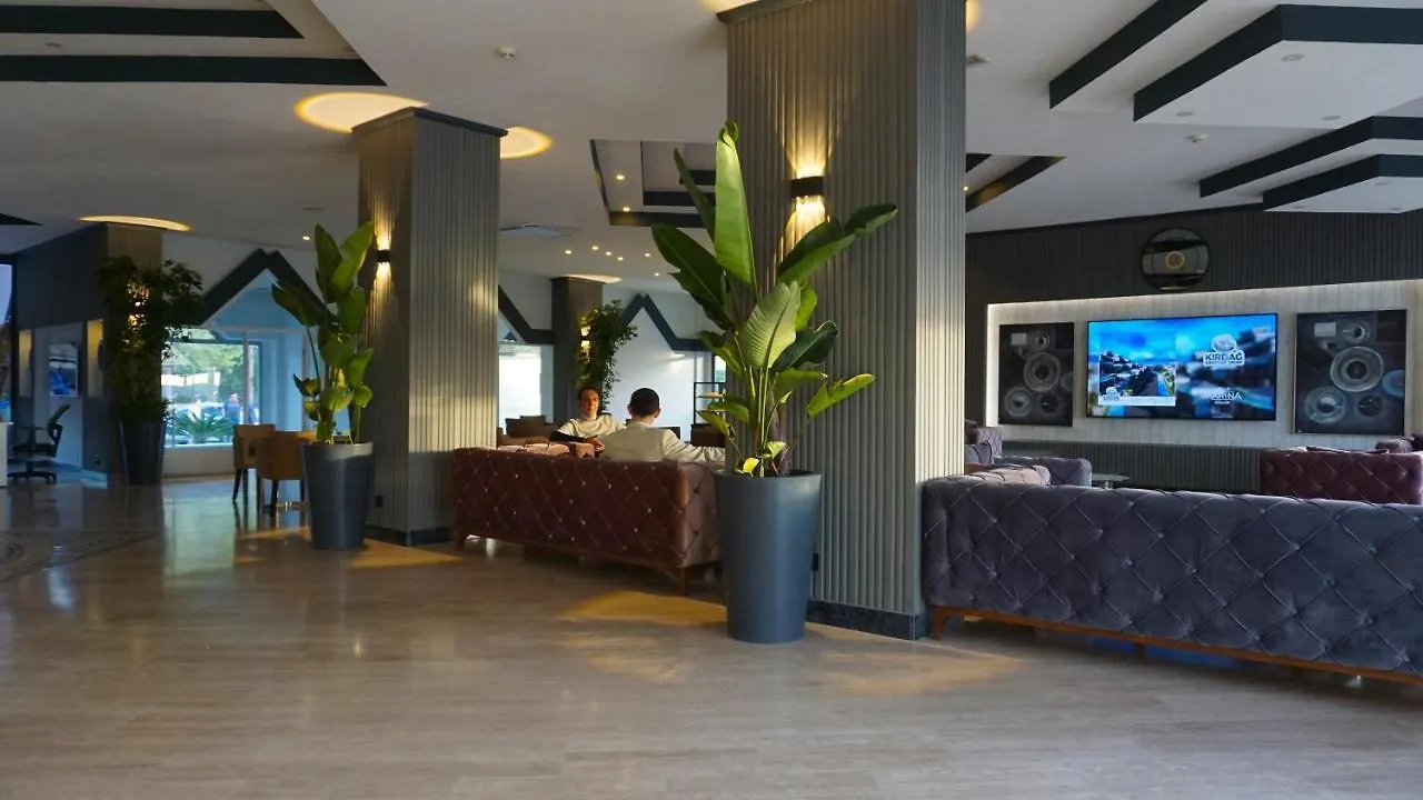 Roseira Beach Resort غولوك 4*,  تركيا